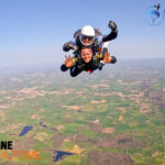 Francis moniteur chez Auvergne Parachutisme